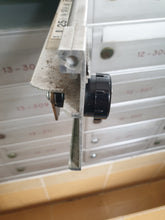 Load image into Gallery viewer, 3-Digit Round Combi Lock 20mm