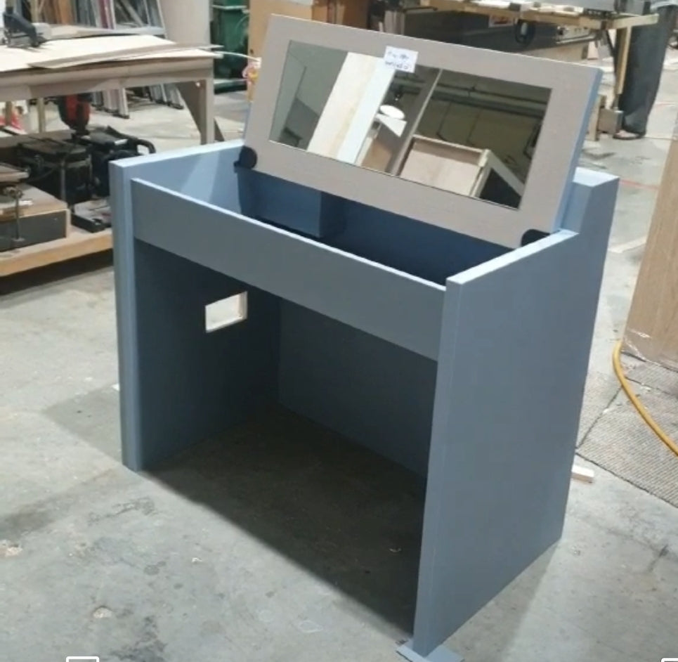 Lid Down Mirror Dressing Table